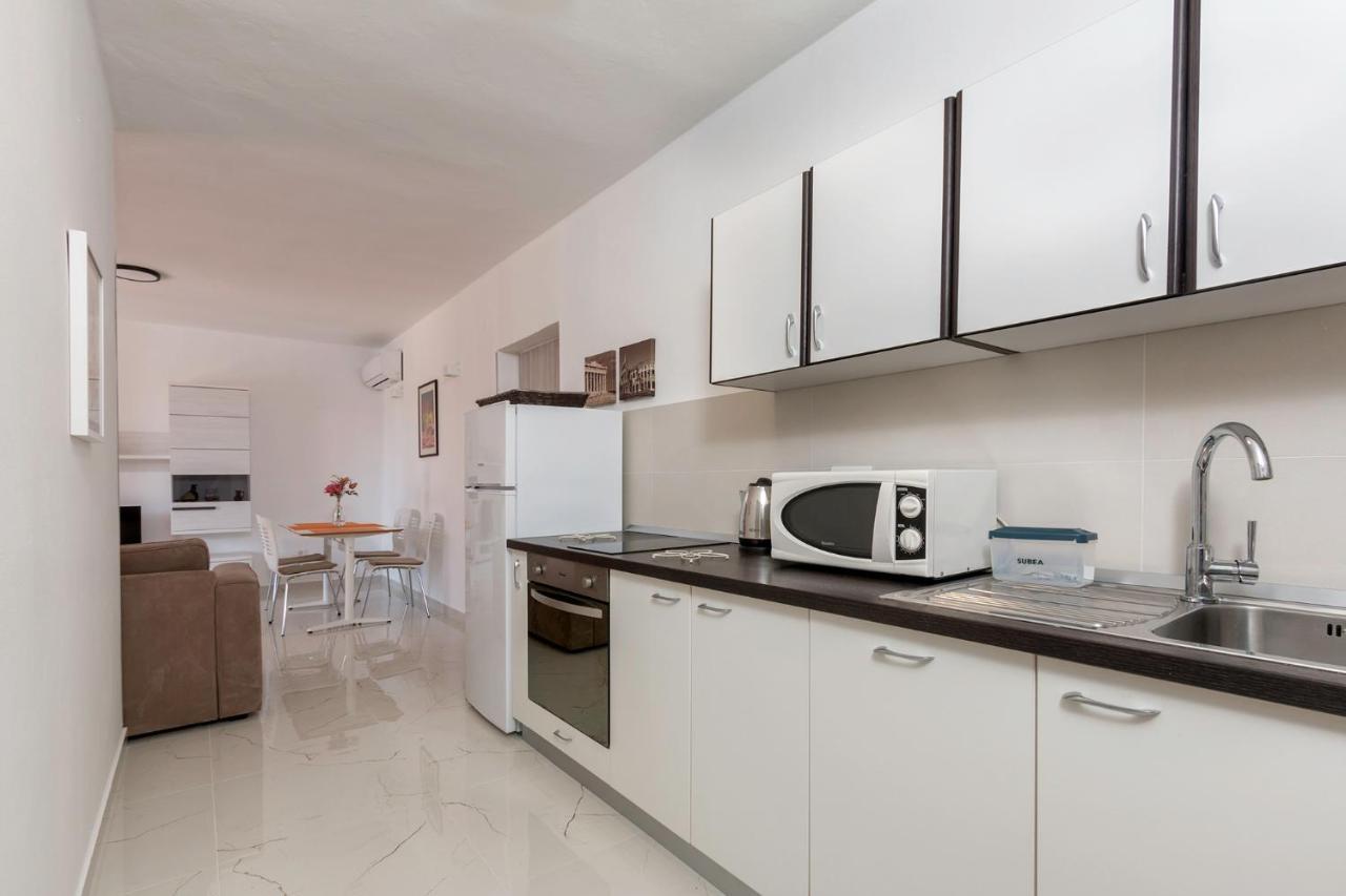 Apartments Mandić Pula Zewnętrze zdjęcie