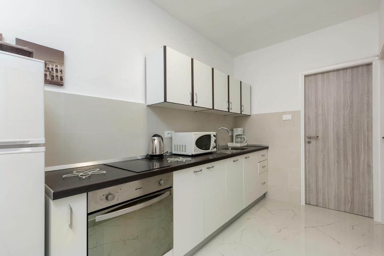 Apartments Mandić Pula Zewnętrze zdjęcie